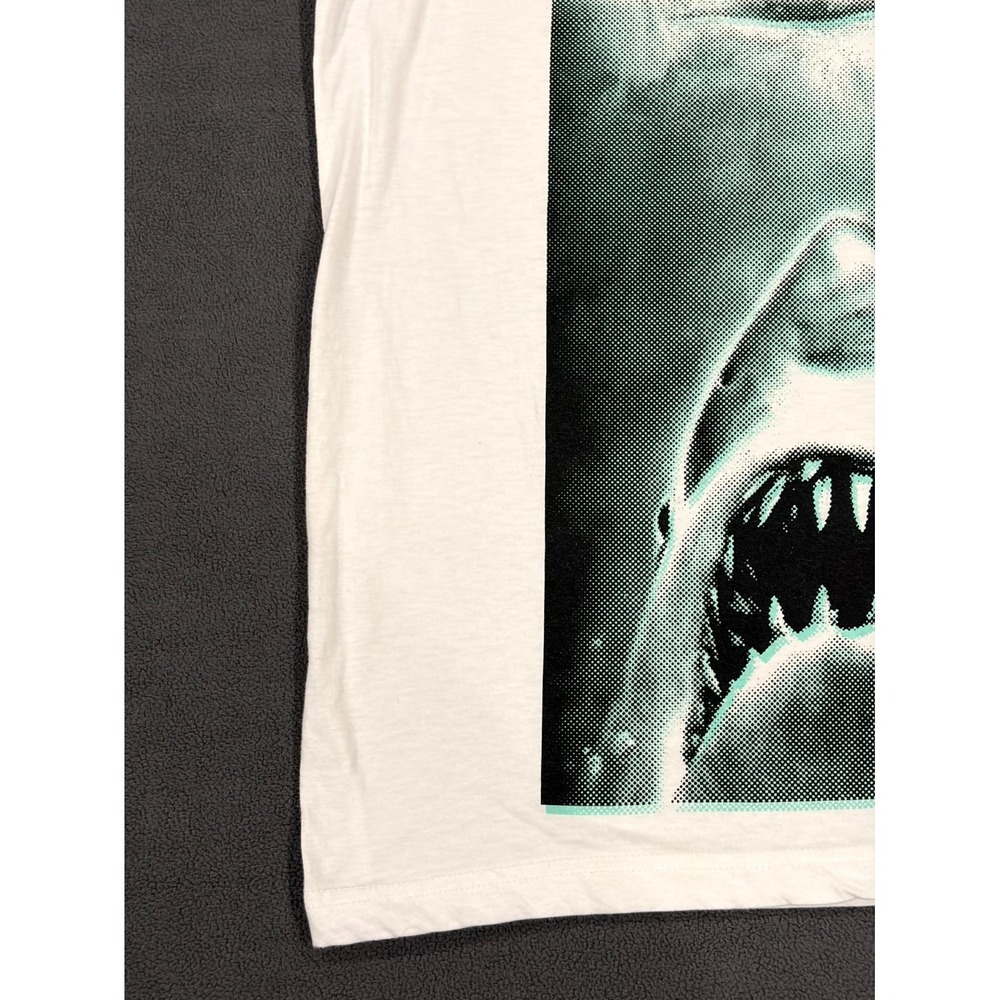 Jaws Tank Top Mens Large White Shark 1975 Swimmer Horror Adventure Film Graphic - Picture 6 of 14
